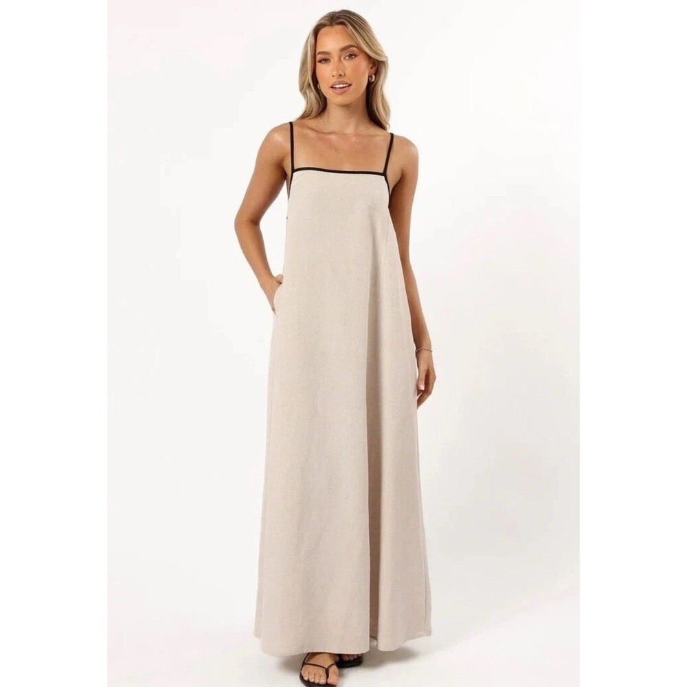MVN NWT Elliana Maxi Dress In Beige Size S
